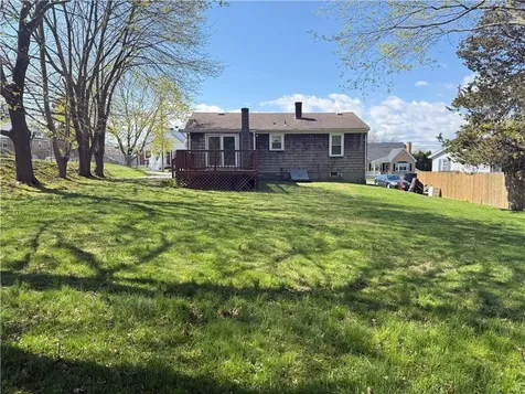 18 John Duggan Road Tiverton RI 02878