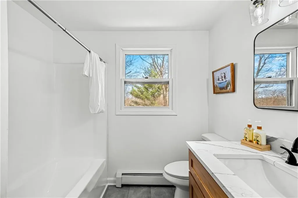 4 Cassisi Court North Providence RI 02904