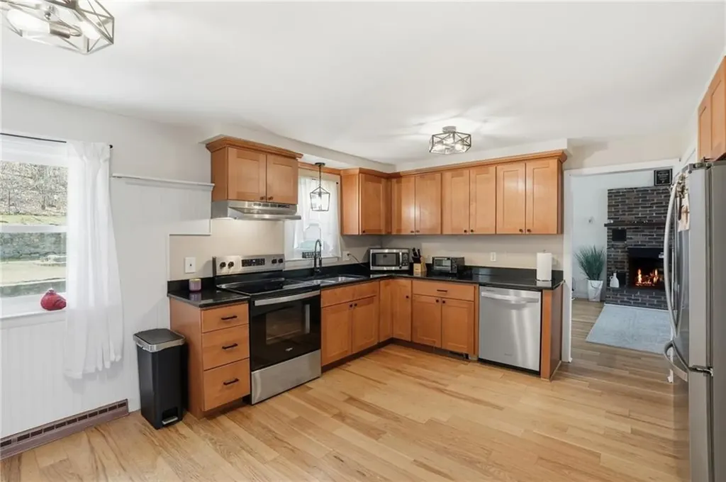 144 Blackrock Road Coventry RI 02816