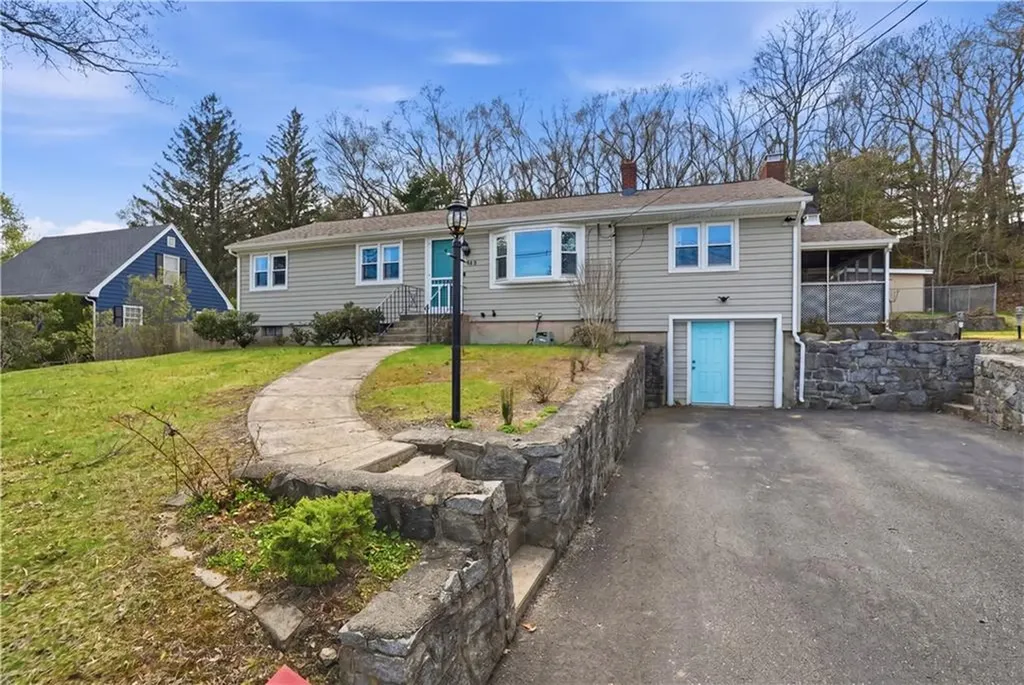 144 Blackrock Road Coventry RI 02816