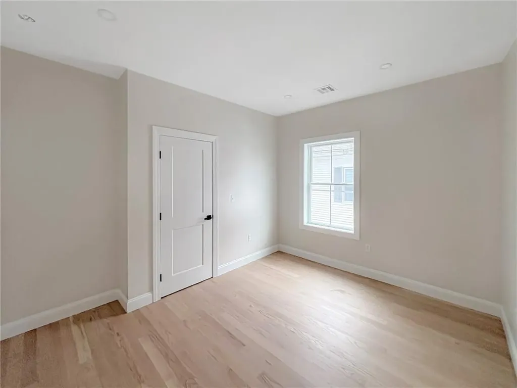 35 Mount Pleasant Avenue Providence RI 02908