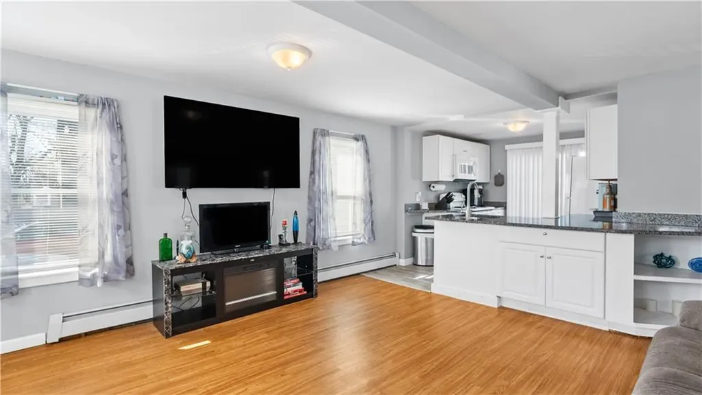 145 Sunbury Street Providence RI 02908