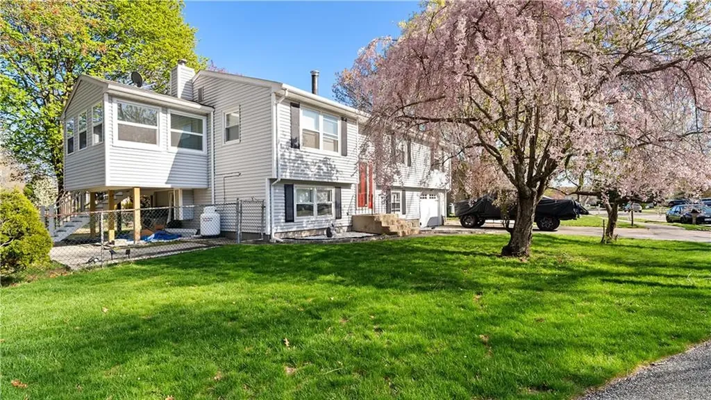 15 Laforge Drive Coventry RI 02816