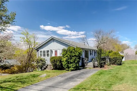 297 Tiffany Avenue Warwick RI 02889