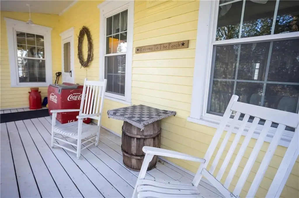 70 Woodland Road Woonsocket RI 02895