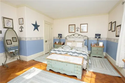 70 Woodland Road Woonsocket RI 02895