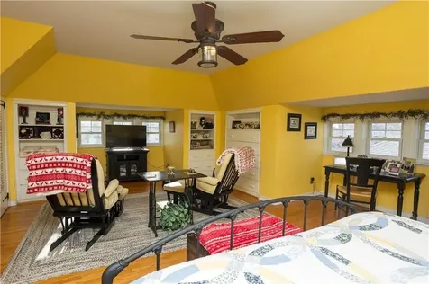 70 Woodland Road Woonsocket RI 02895