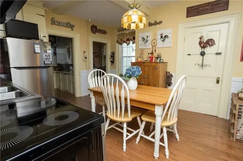 70 Woodland Road Woonsocket RI 02895