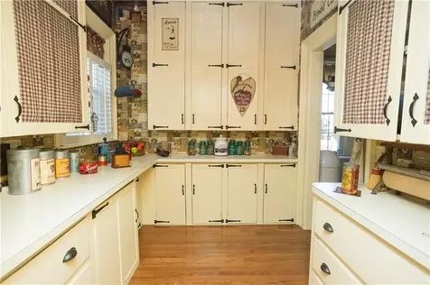 70 Woodland Road Woonsocket RI 02895