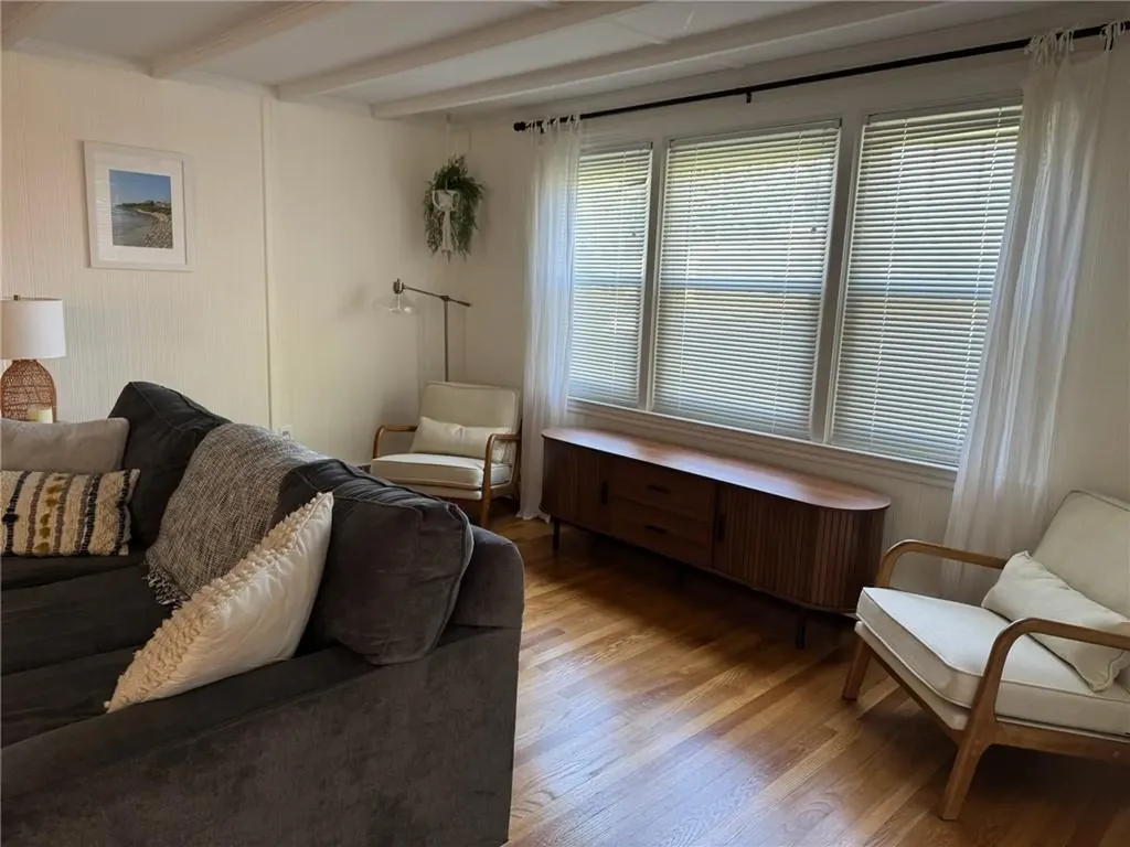 41 Dudley Avenue Newport RI 02840