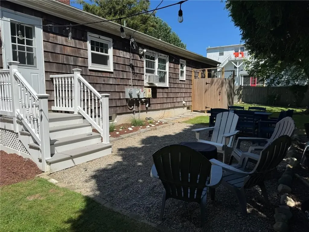 41 Dudley Avenue Newport RI 02840