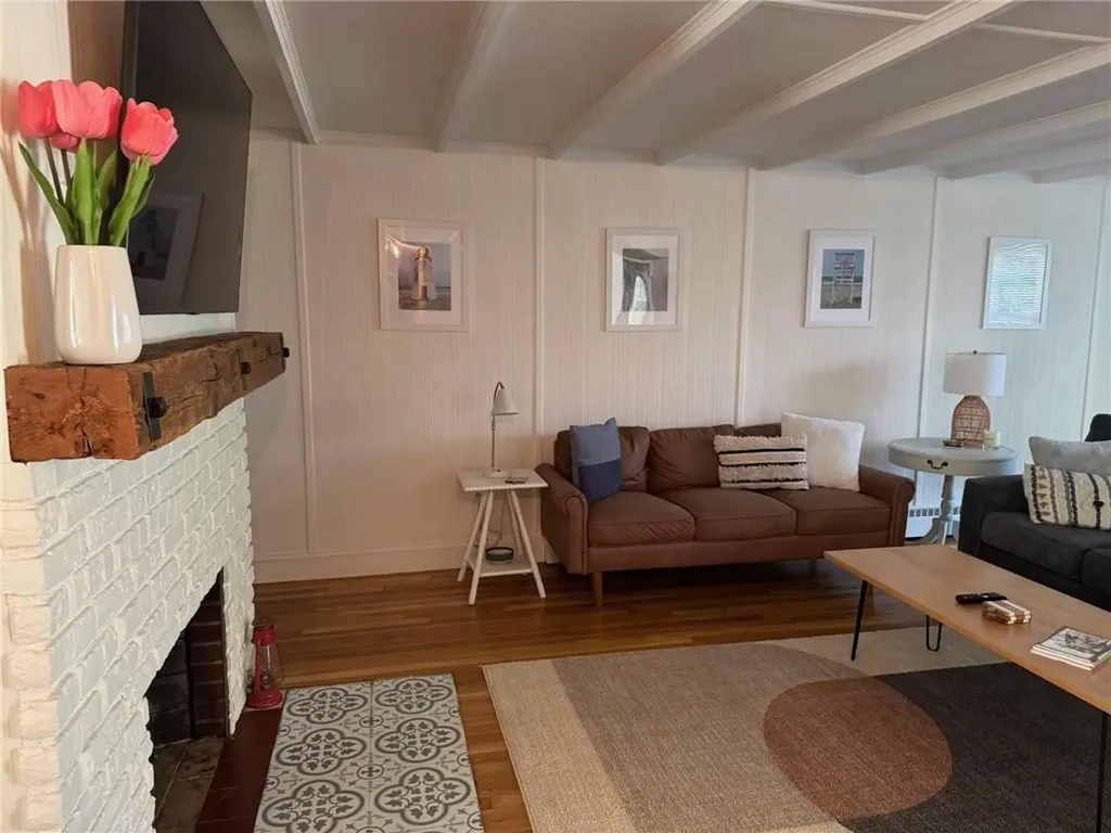 41 Dudley Avenue Newport RI 02840