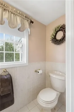 73 Regent Court Swansea MA 02777