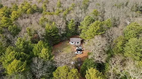 400 B Gravelly Hill Road South Kingstown RI 02879
