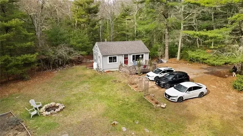 400 B Gravelly Hill Road South Kingstown RI 02879