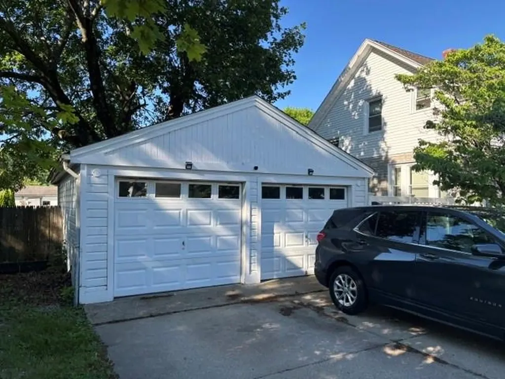 110 Laurens Street Cranston RI 02910