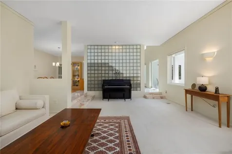 29 Dennell Drive Lincoln RI 02865