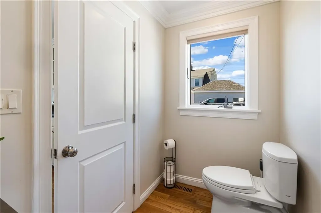 177 Seaconnet Boulevard Portsmouth RI 02871