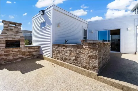 177 Seaconnet Boulevard Portsmouth RI 02871