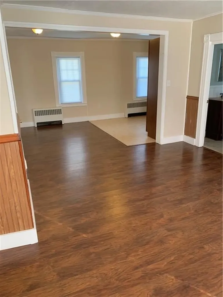 14 Wallace Avenue Warwick RI 02886