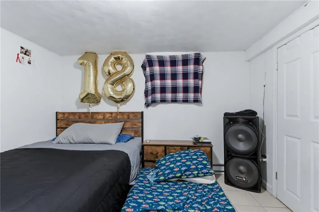 41 Utton Avenue Pawtucket RI 02860