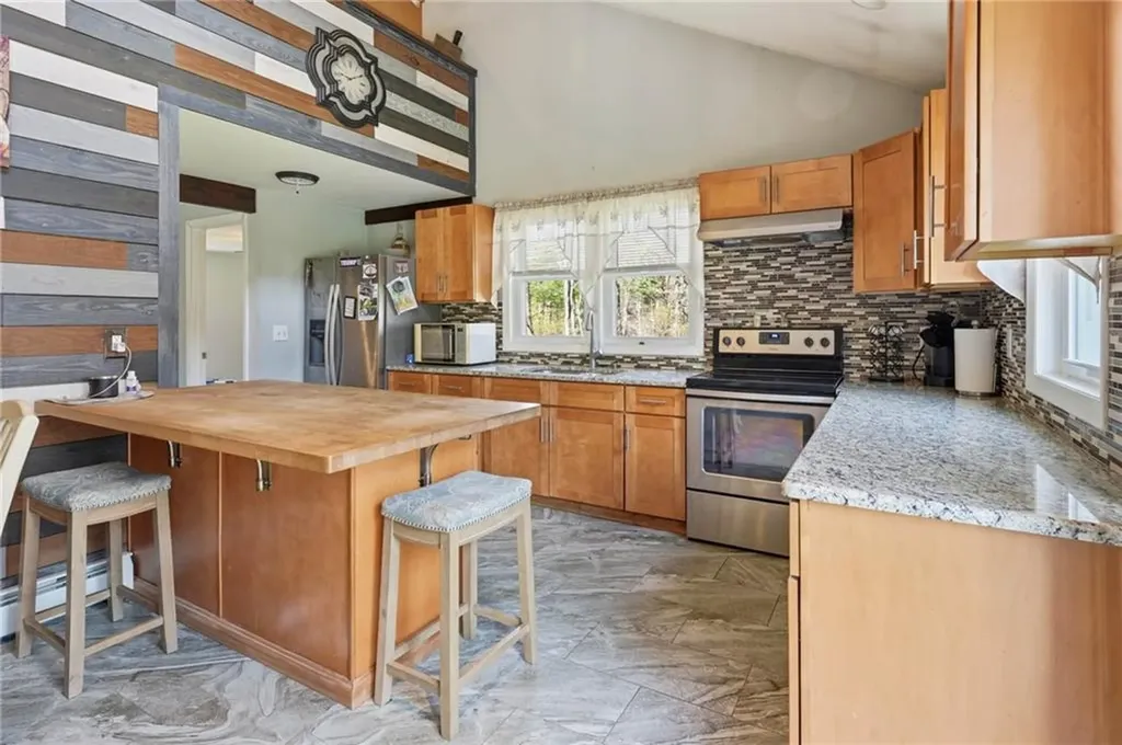 28 A Shippee Schoolhouse Road Foster RI 02825