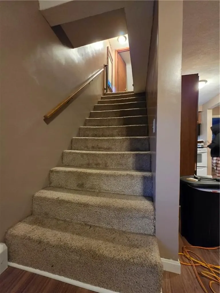 38 River Street West Warwick RI 02893