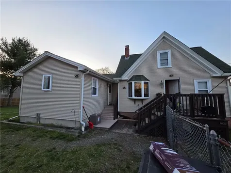 38 River Street West Warwick RI 02893