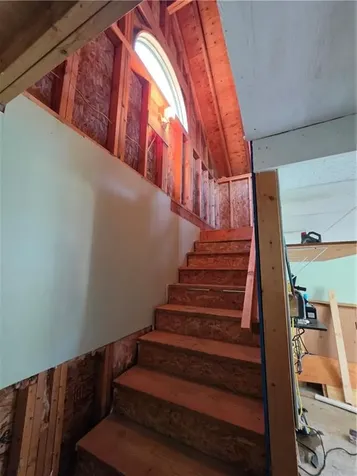 38 River Street West Warwick RI 02893