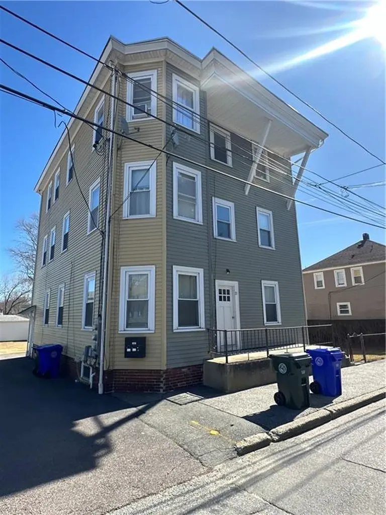 29 Prospect Street Bristol RI 02809