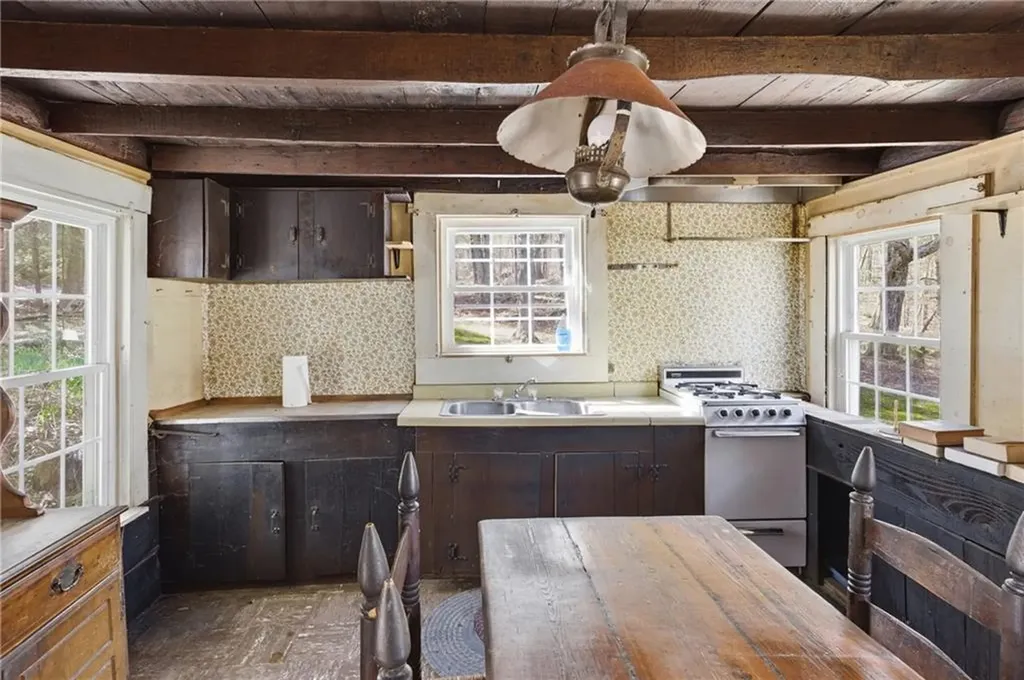 441 Franklin Road Coventry RI 02816
