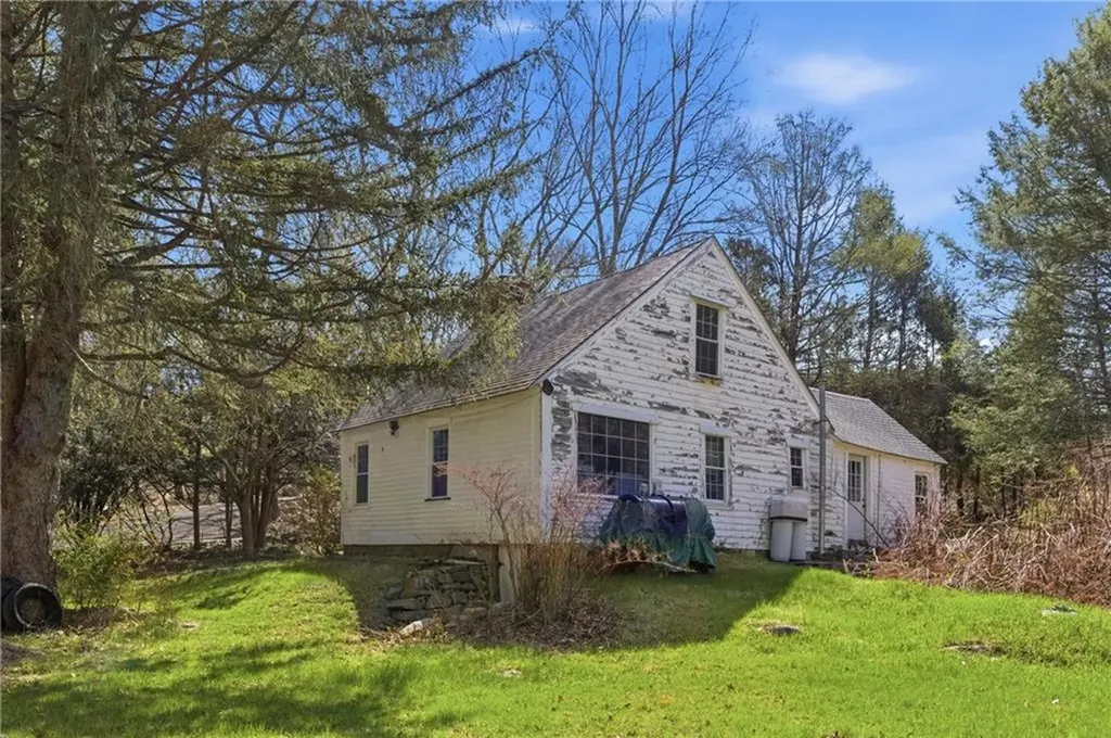 441 Franklin Road Coventry RI 02816