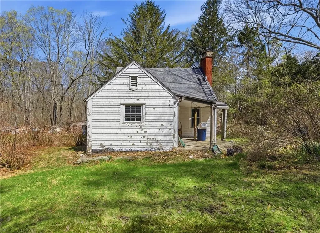 441 Franklin Road Coventry RI 02816