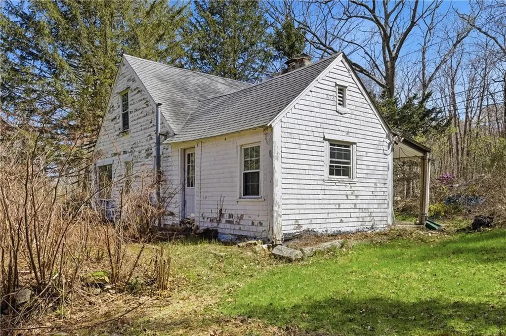 441 Franklin Road Coventry RI 02816