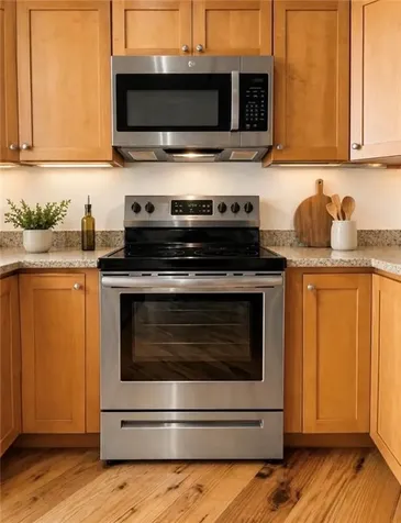 407 Pine Street Providence RI 02903