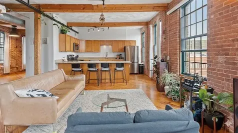407 Pine Street Providence RI 02903
