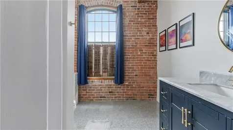 407 Pine Street Providence RI 02903