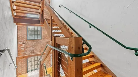 407 Pine Street Providence RI 02903