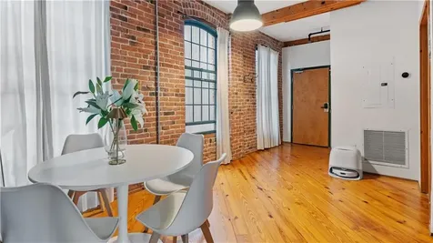 407 Pine Street Providence RI 02903