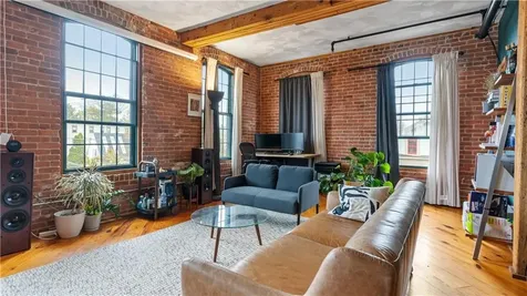 407 Pine Street Providence RI 02903