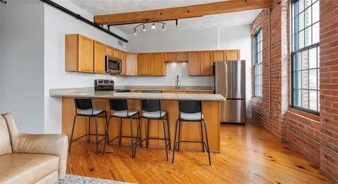 407 Pine Street Providence RI 02903