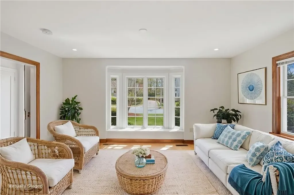 23 Hillcrest Road South Kingstown RI 02879