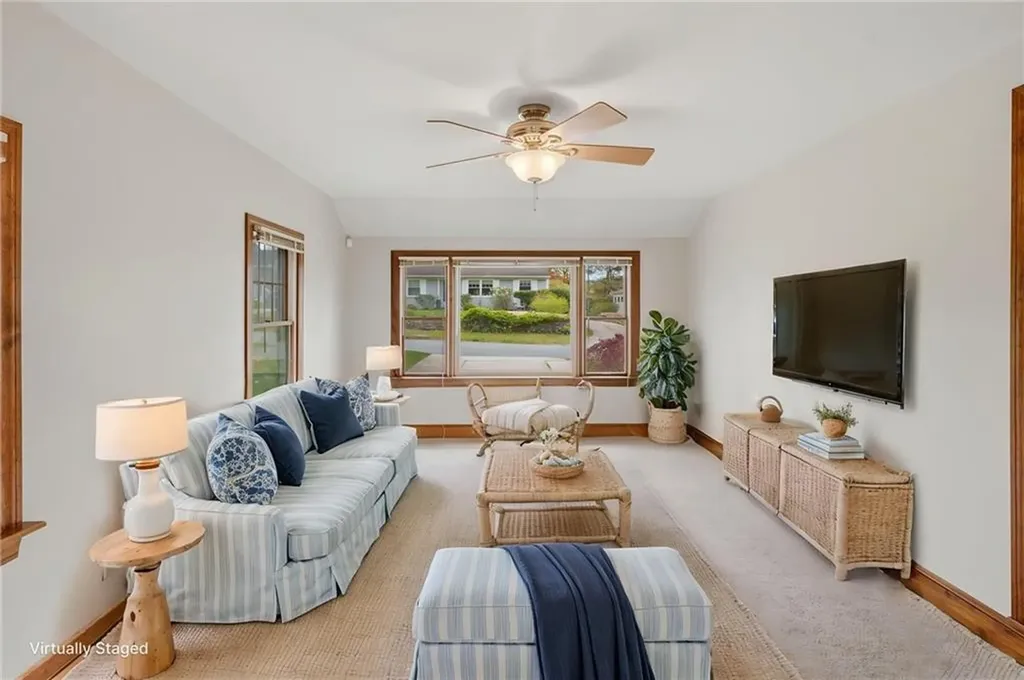 23 Hillcrest Road South Kingstown RI 02879