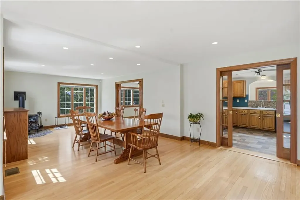 23 Hillcrest Road South Kingstown RI 02879