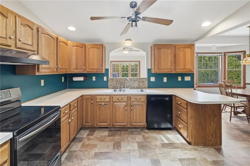 23 Hillcrest Road South Kingstown RI 02879