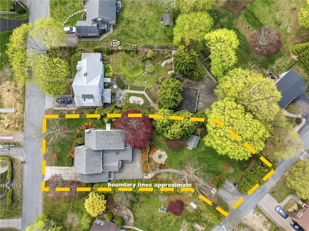 23 Hillcrest Road South Kingstown RI 02879