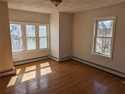 61 Utton Avenue Pawtucket RI 02860