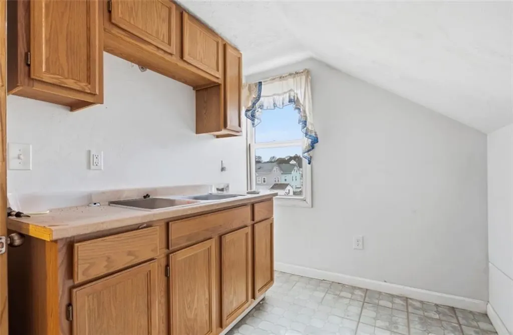 194 Gano Street Providence RI 02906