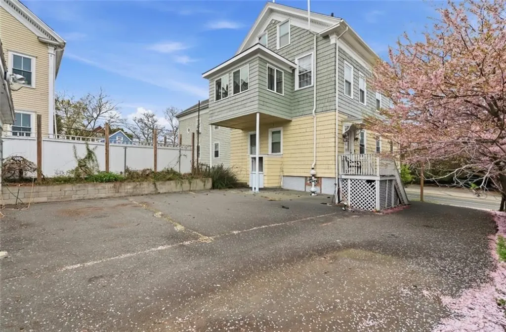 194 Gano Street Providence RI 02906