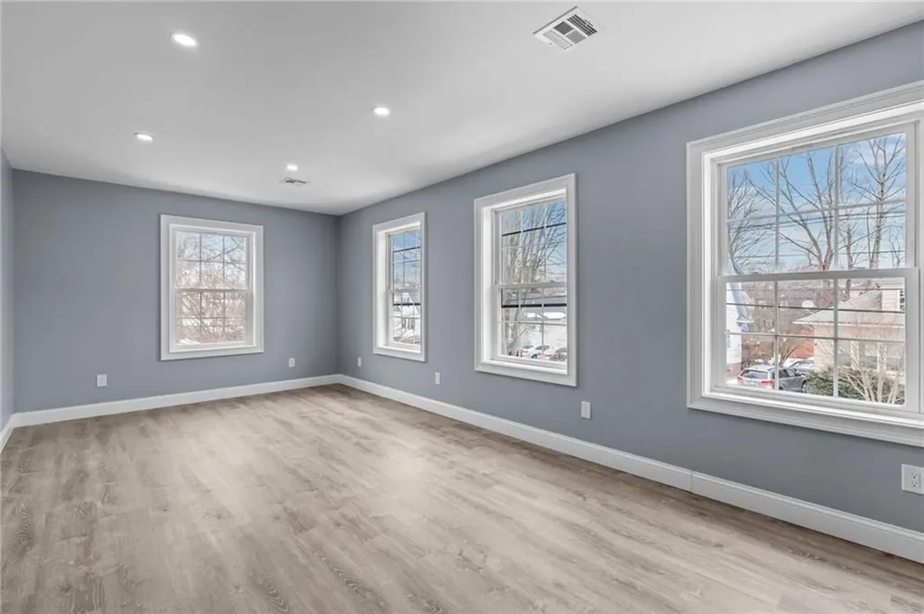 0 Enfield Avenue Providence RI 02908